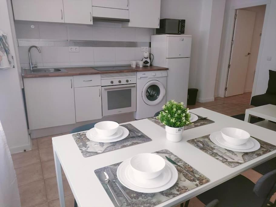 Centro Aeropuerto Wizink Feria Bernabeu Appartement